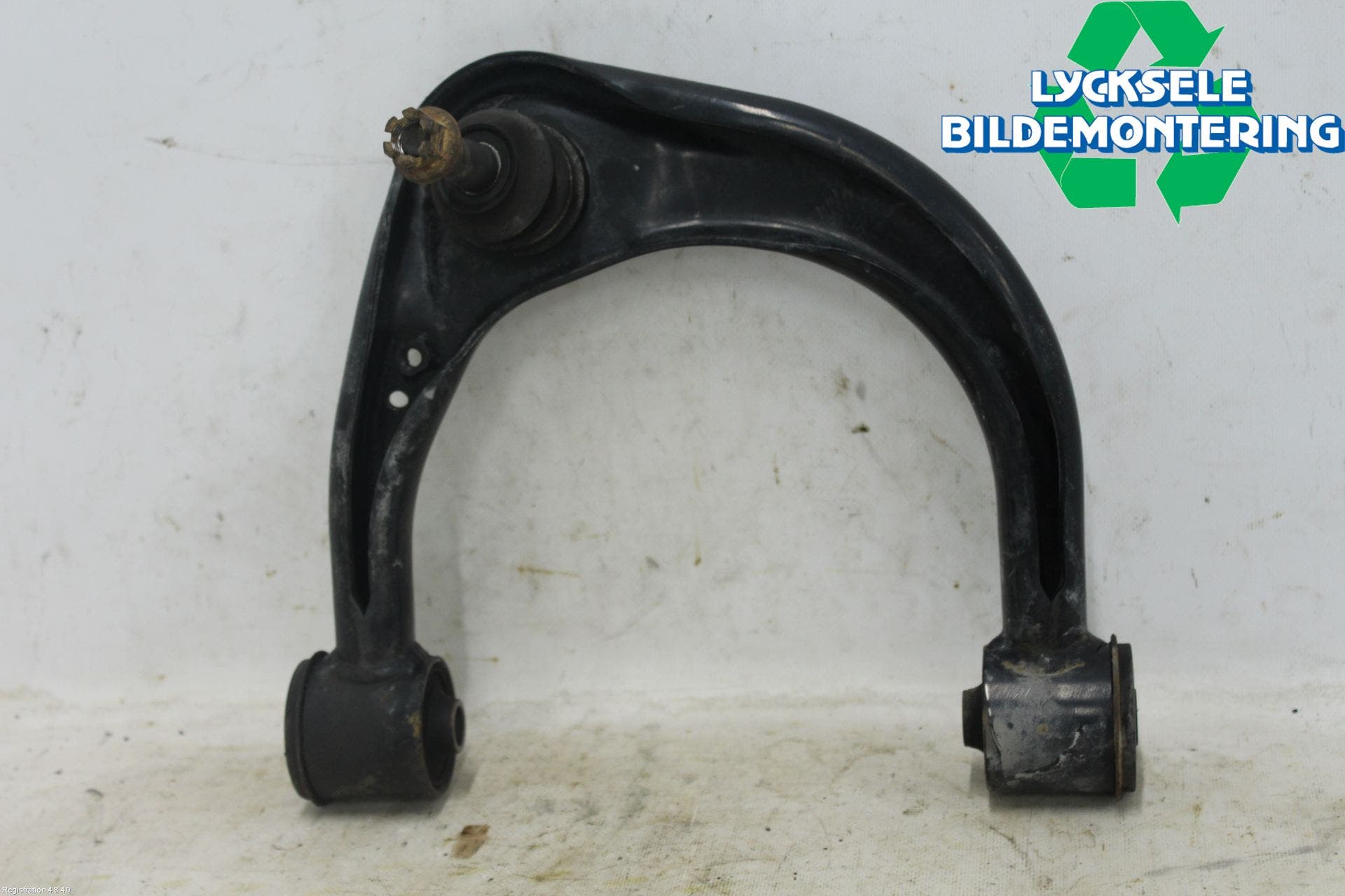 Toyota HILUX 16- Bärarm Fram Övre Hö