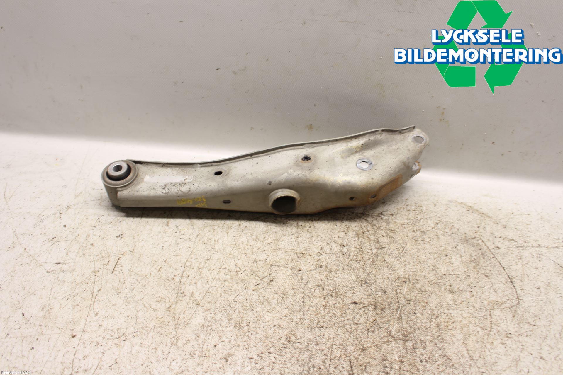 Opel INSIGNIA 17- Bärarm Bak Höger