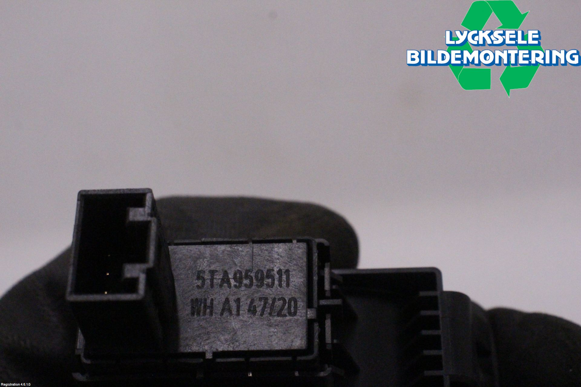 Seat TARRACO 19- Strömställare Dragkrok