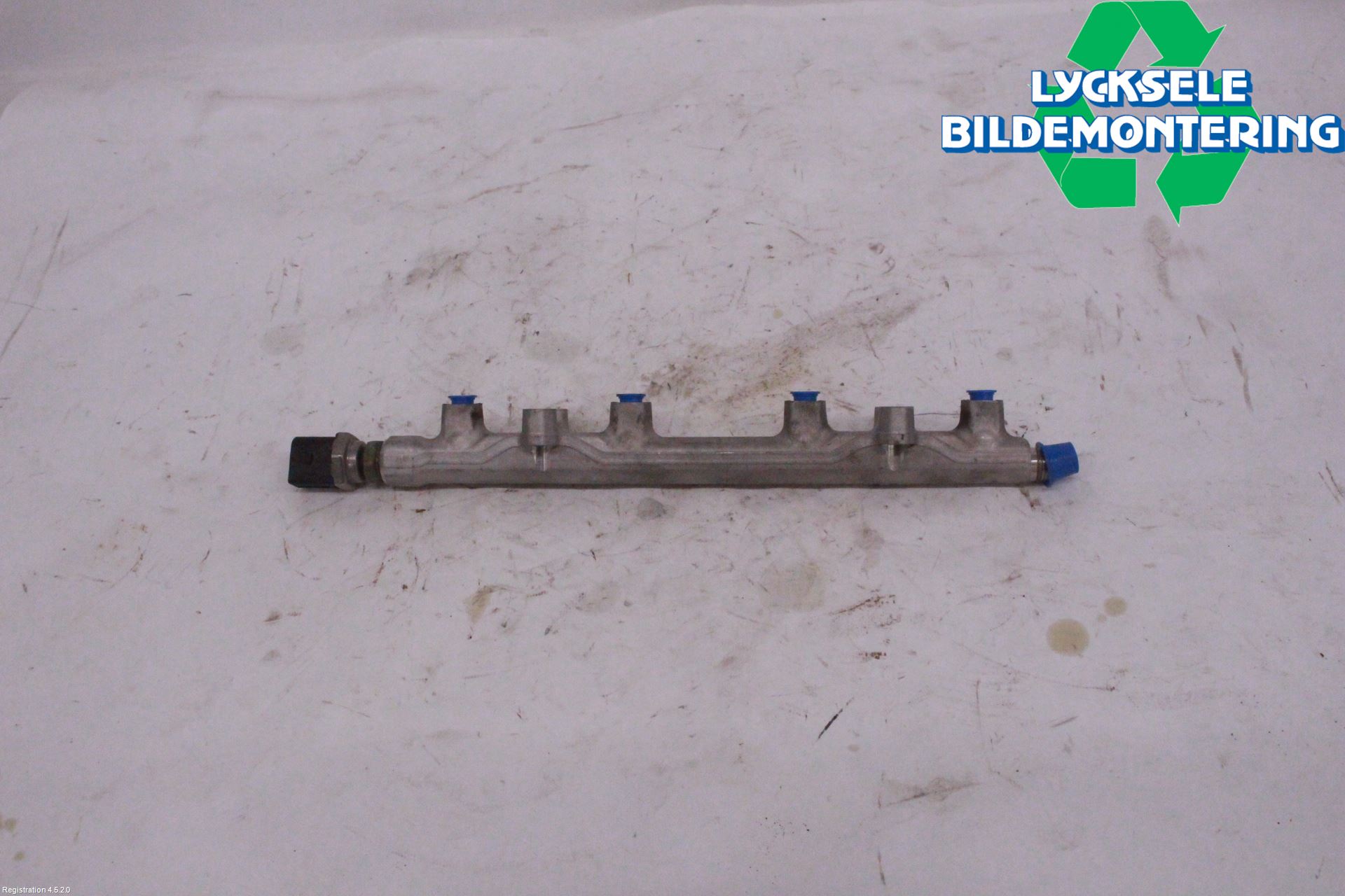 Volkswagen VW PASSAT 20-24 Inj. Fuelrail