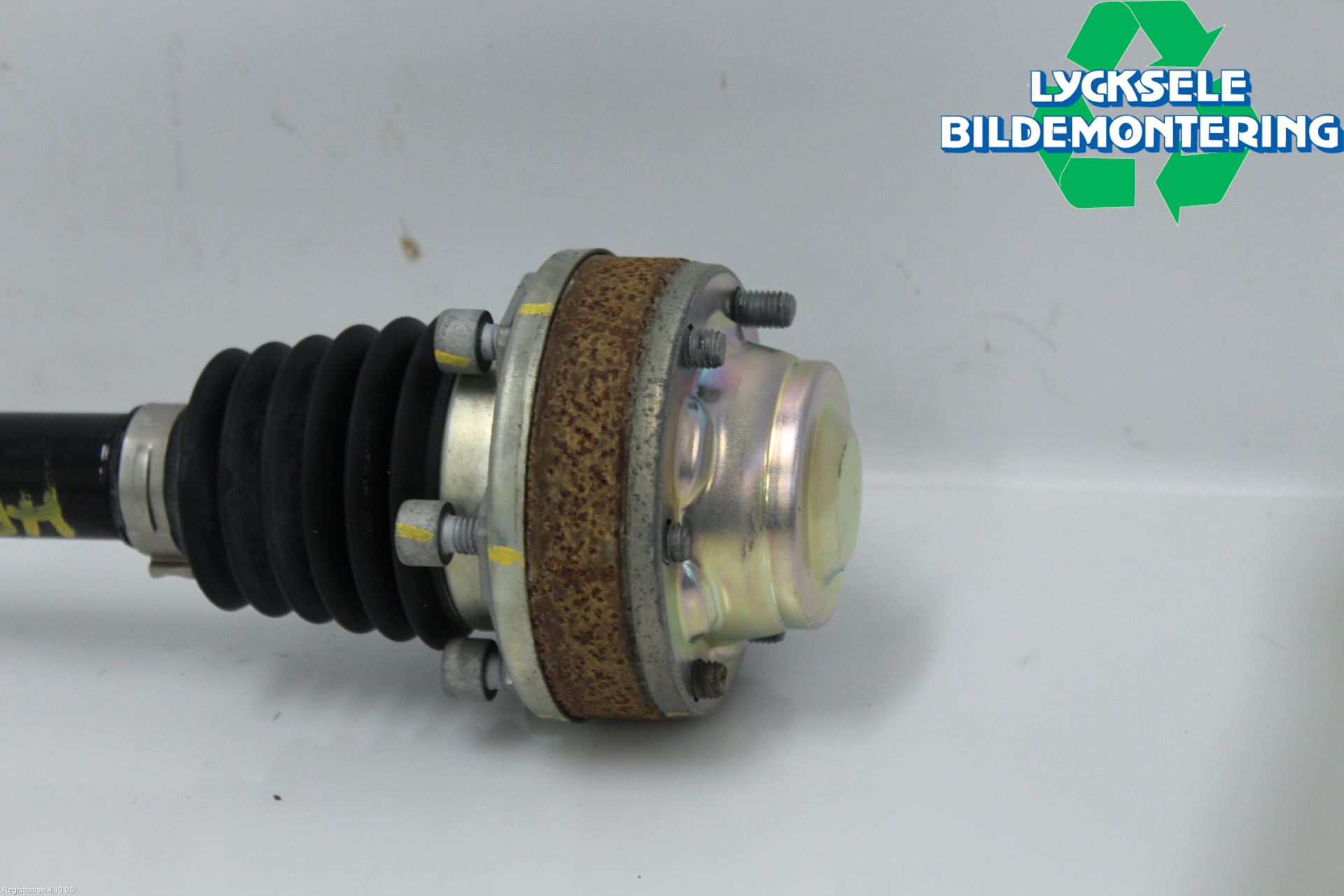Volkswagen VW T-ROC 18- Drivaxel Bak Höger