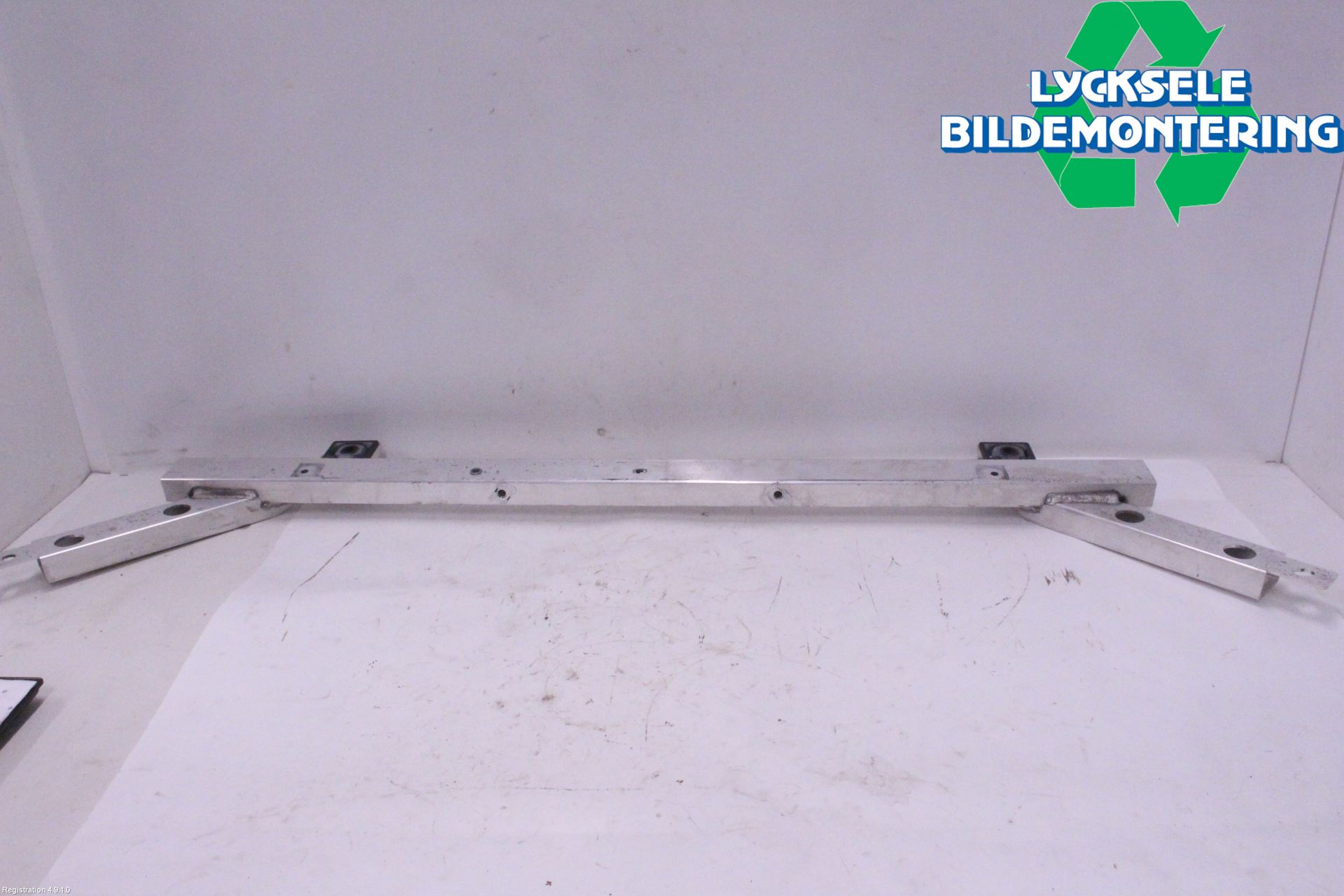 Volvo V90 17->> Frontplåt