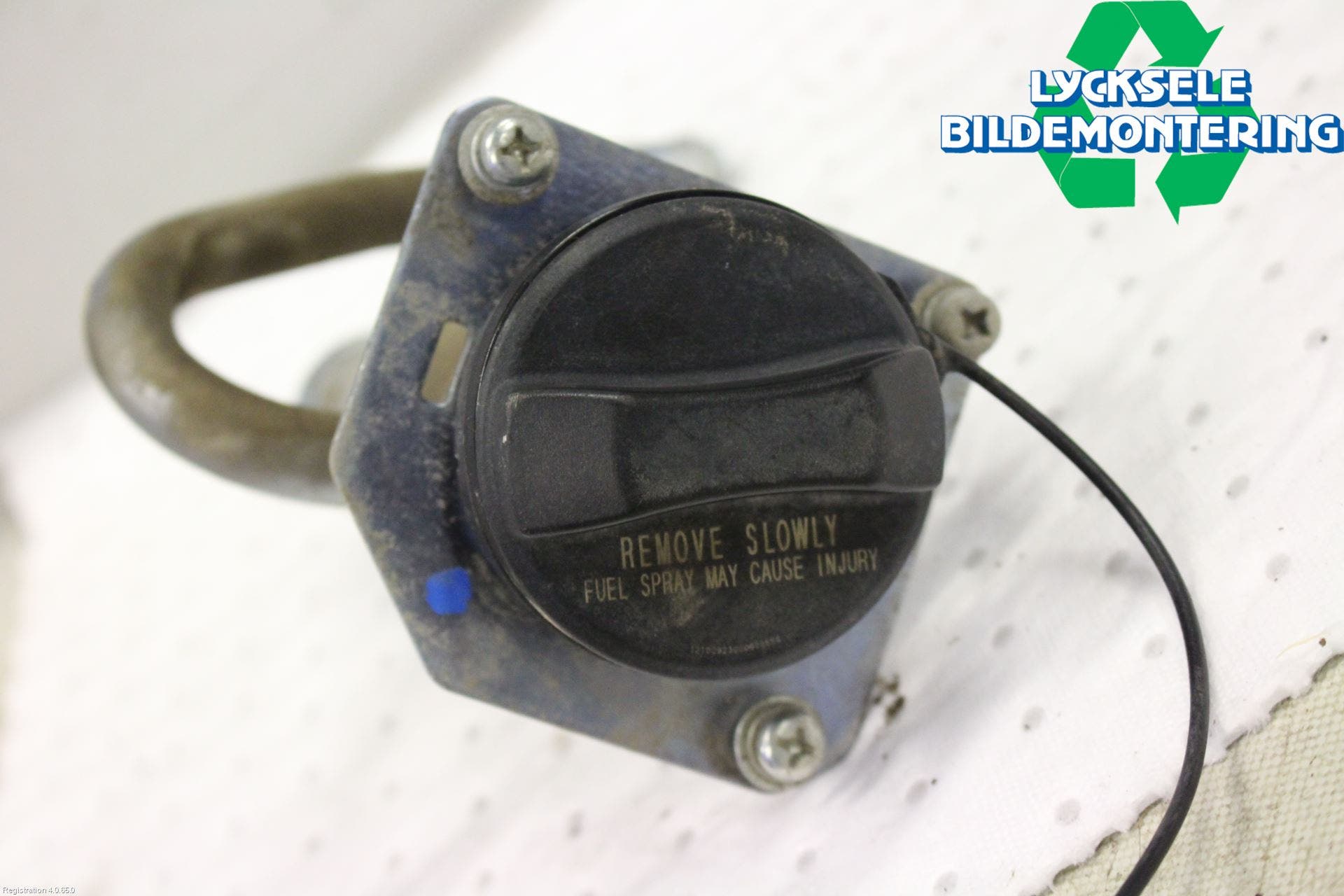 Isuzu D-MAX Bränslepåfyllnrör-Slang