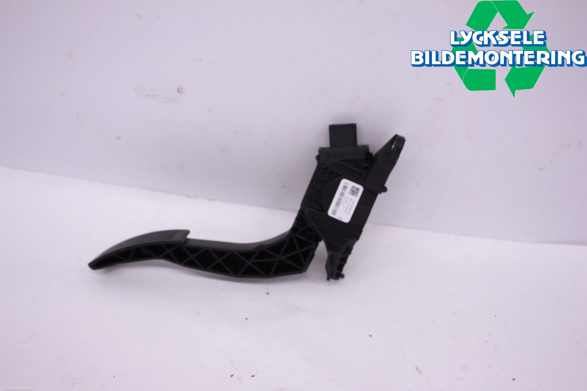 Ford MUSTANG Mach-E 21- Gaspedal