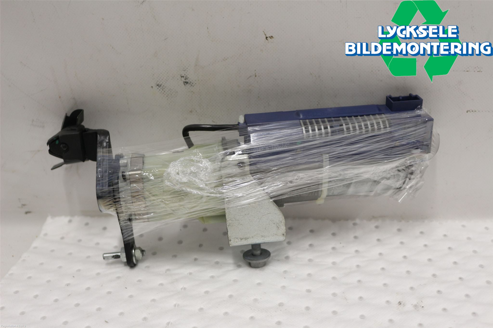 Audi Q7/SQ7 Bakluckeöppnare Automatisk