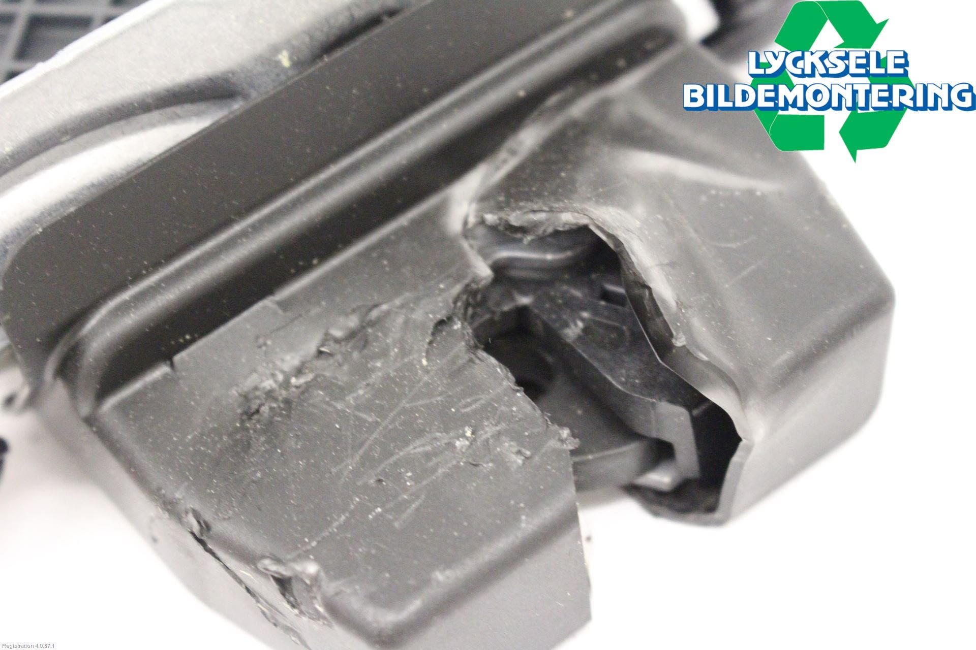 Ford FOCUS 19- Låskista Baklucka