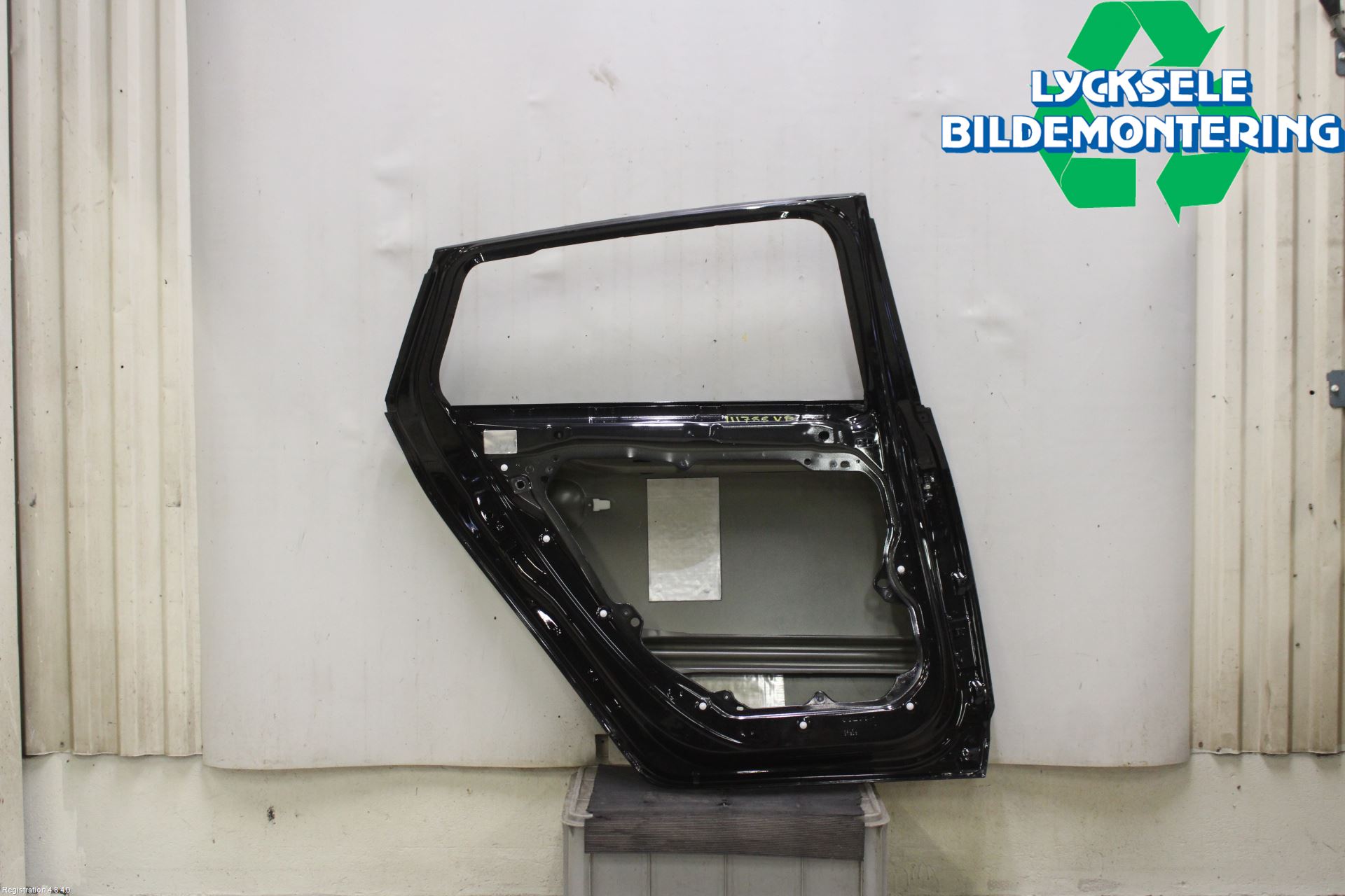 Volvo V60 14-18 Dörr Bak Vänster