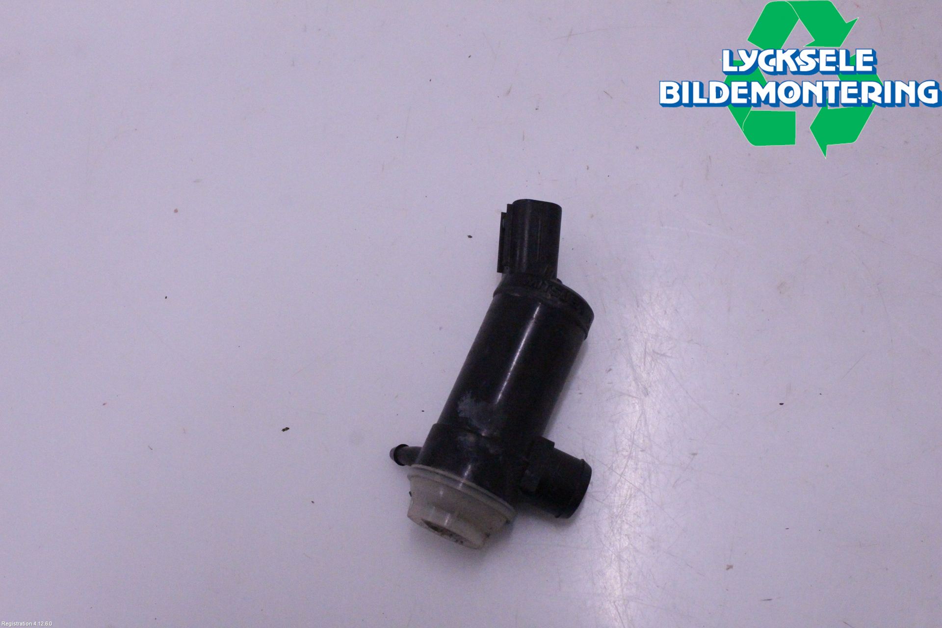 Subaru OUTBACK 10-15 Spolarpump Vindruta