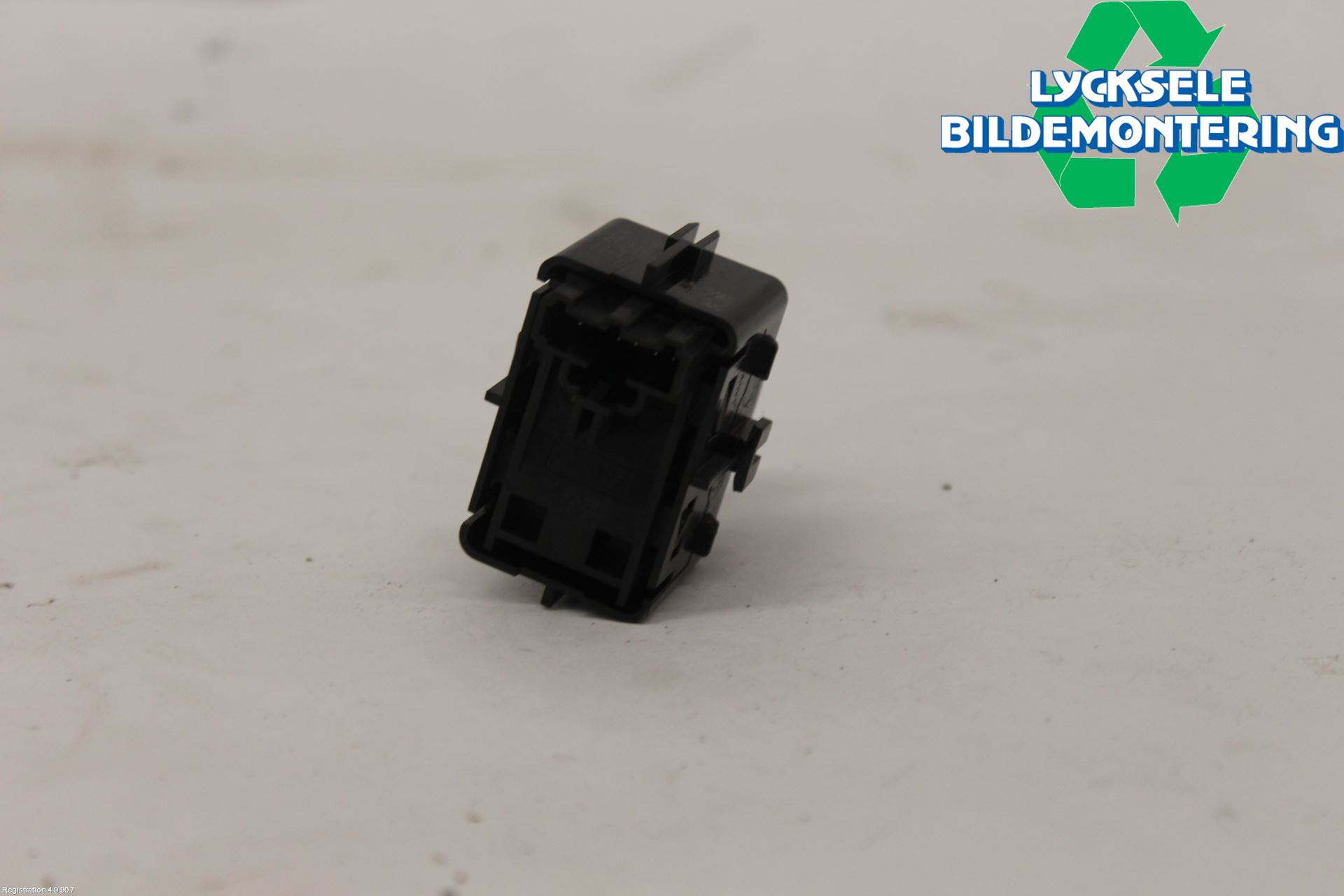 Ford MONDEO 15-22 Strömställare Elhiss