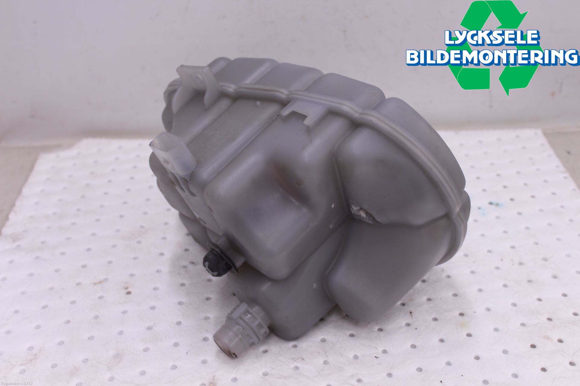 Audi A6/S6 4G 11-18 Expansionstank