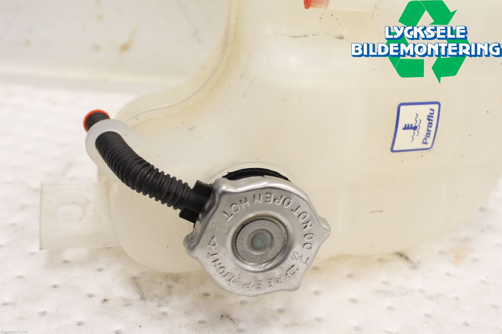 Fiat FREEMONT Expansionstank