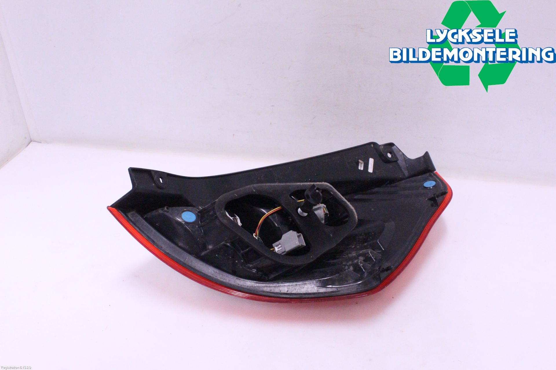 Ford FIESTA 13-17 Bakljus Vänster