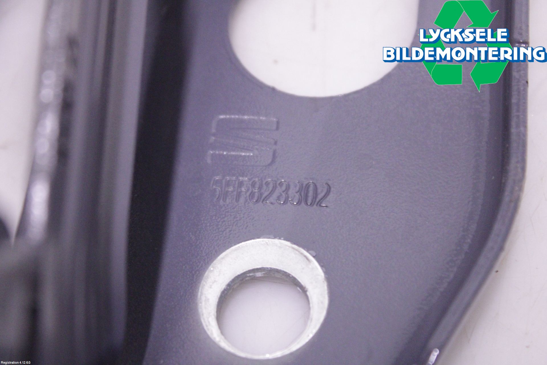 Cupra FORMENTOR 21- Huvgångjärn