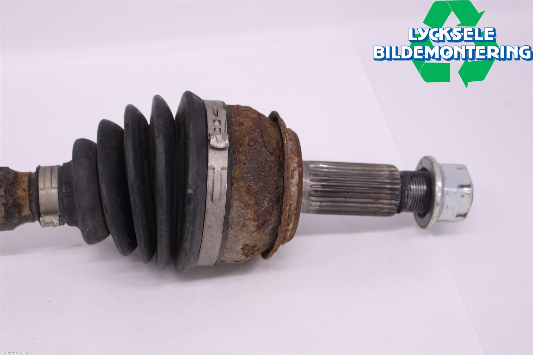 Nissan QASHQAI 17-21 Drivaxel Fram Höger