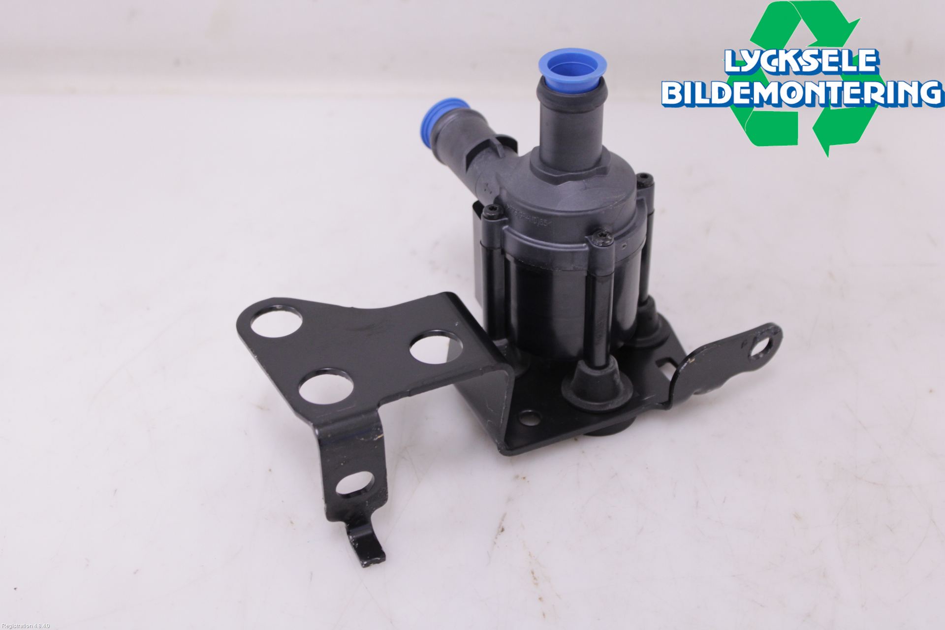 Audi A4/S4 B9 20- Vattenpump