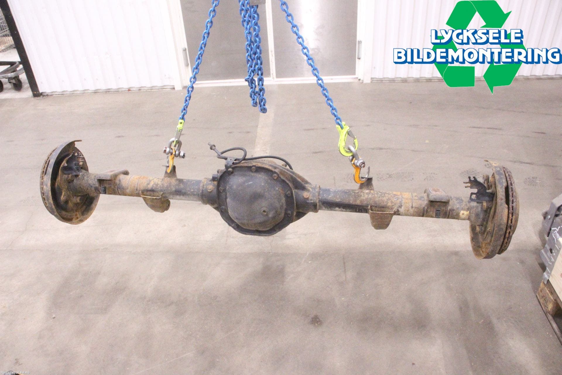 Volkswagen VW AMAROK 2H 10-22 Bakaxel