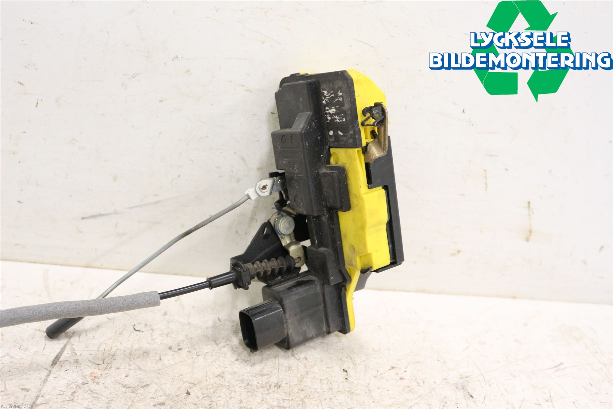 Volvo V70 05-08 Låskista-Dörrlås