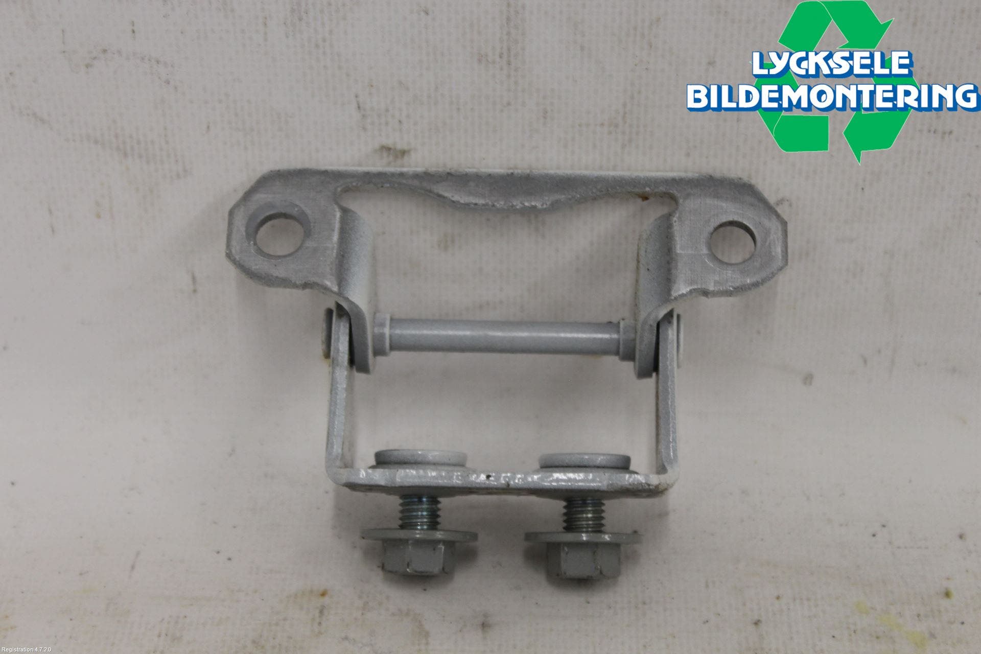 Subaru OUTBACK 21- Bakluckegångjärn Hö