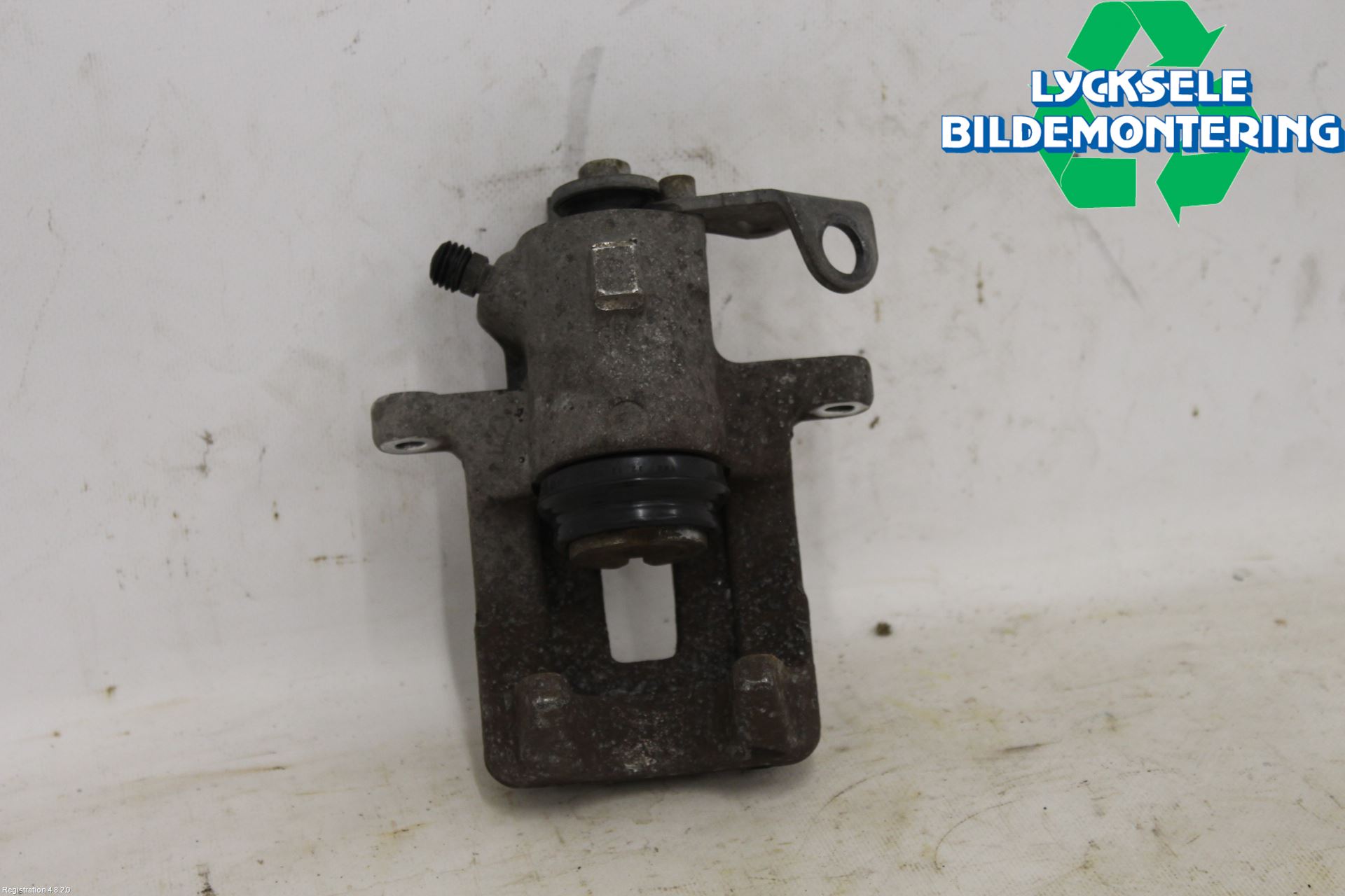 Skoda PRAKTIK Bromsok Bak Höger