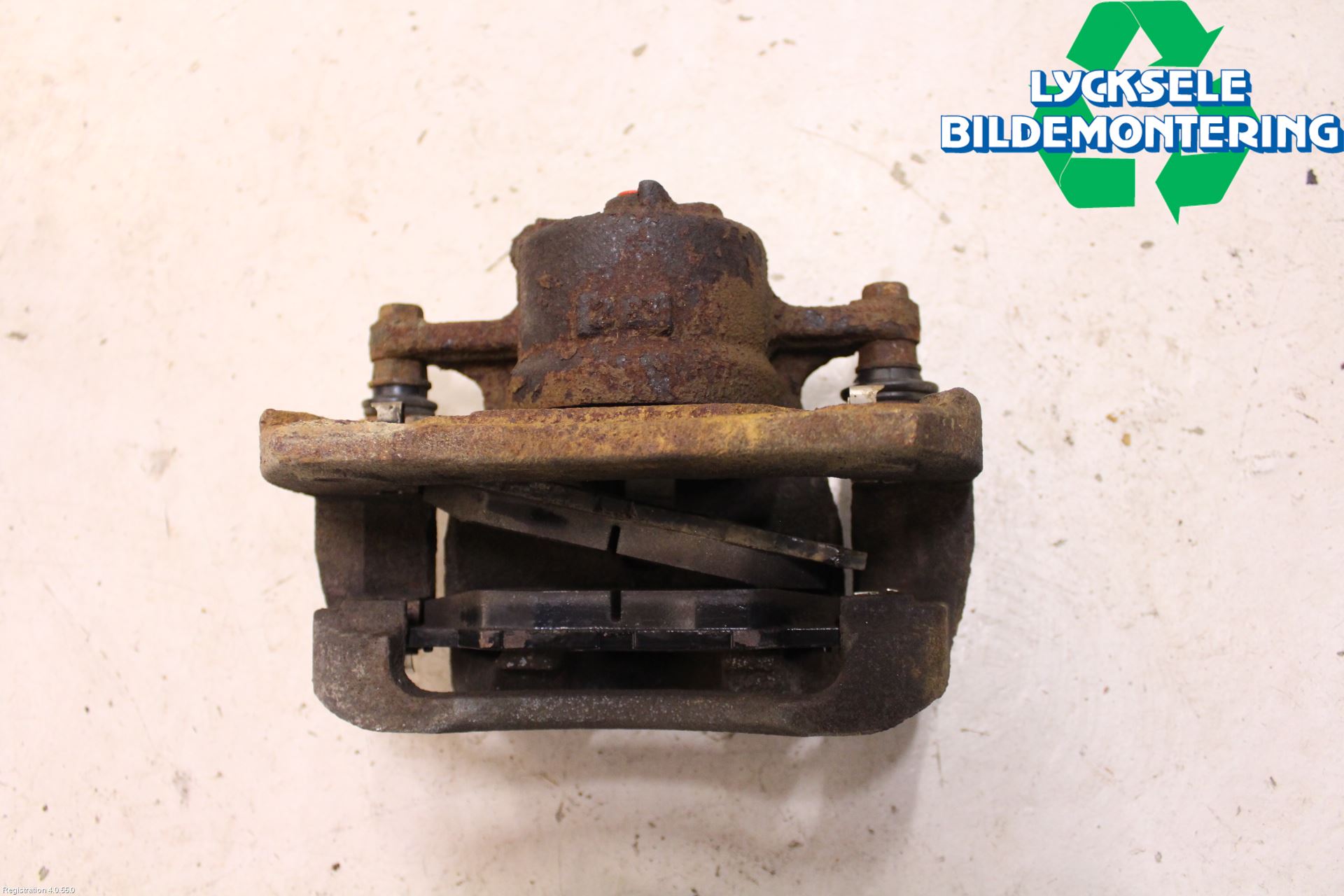 Toyota RAV 4 06-12 Bromsok Fram Vänster