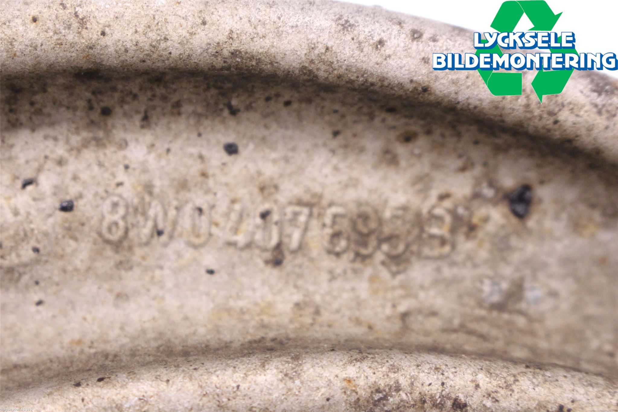 Audi A4 ALLROAD 17- Bärarm Fram Undre Vä