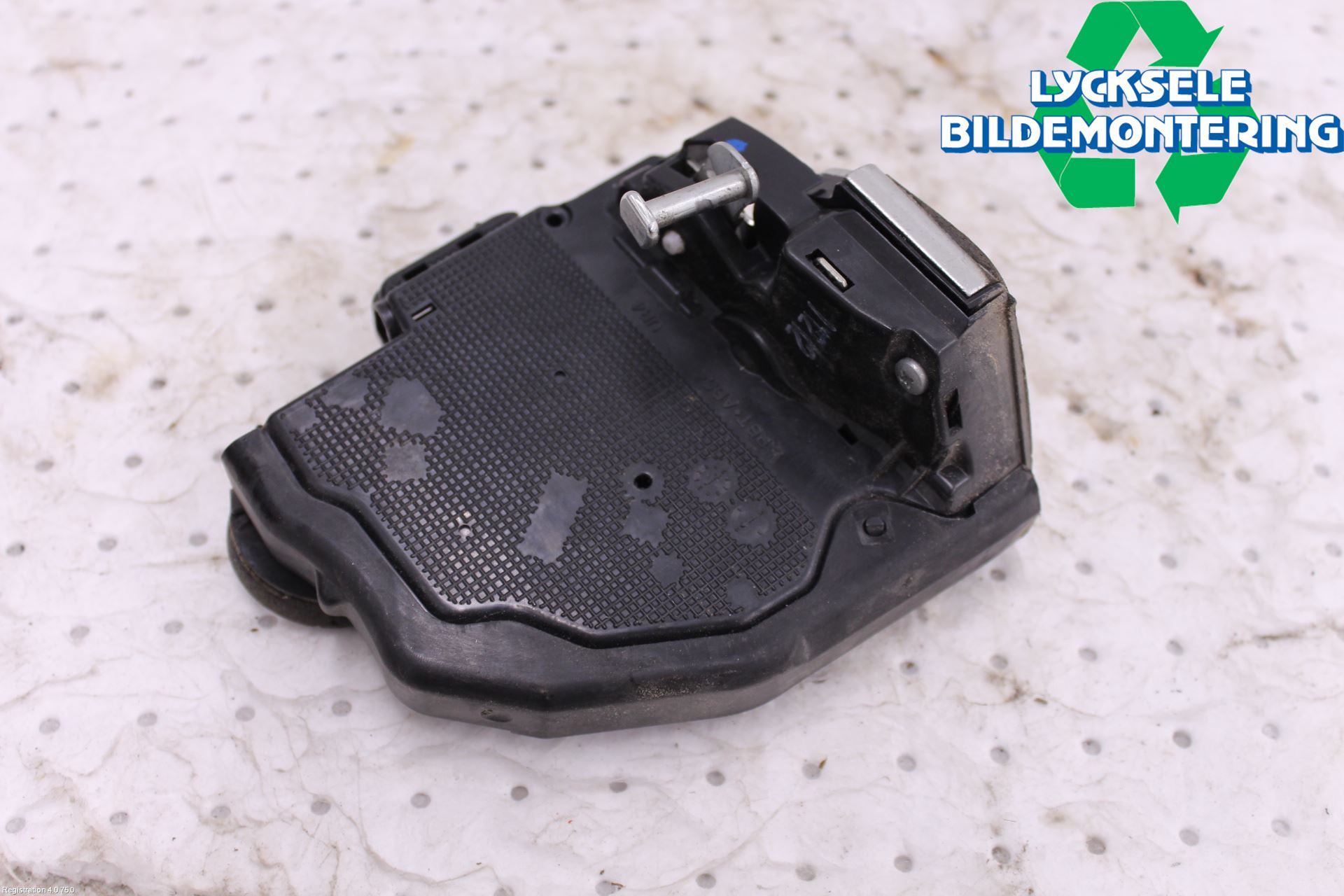 Toyota AURIS 13-19 Låskista-Dörrlås