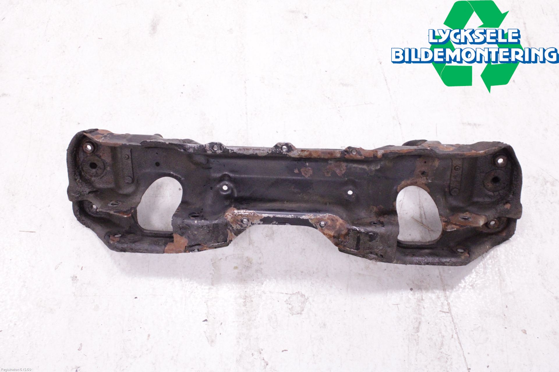 Volvo 740 88-92 Framvagnsbalk