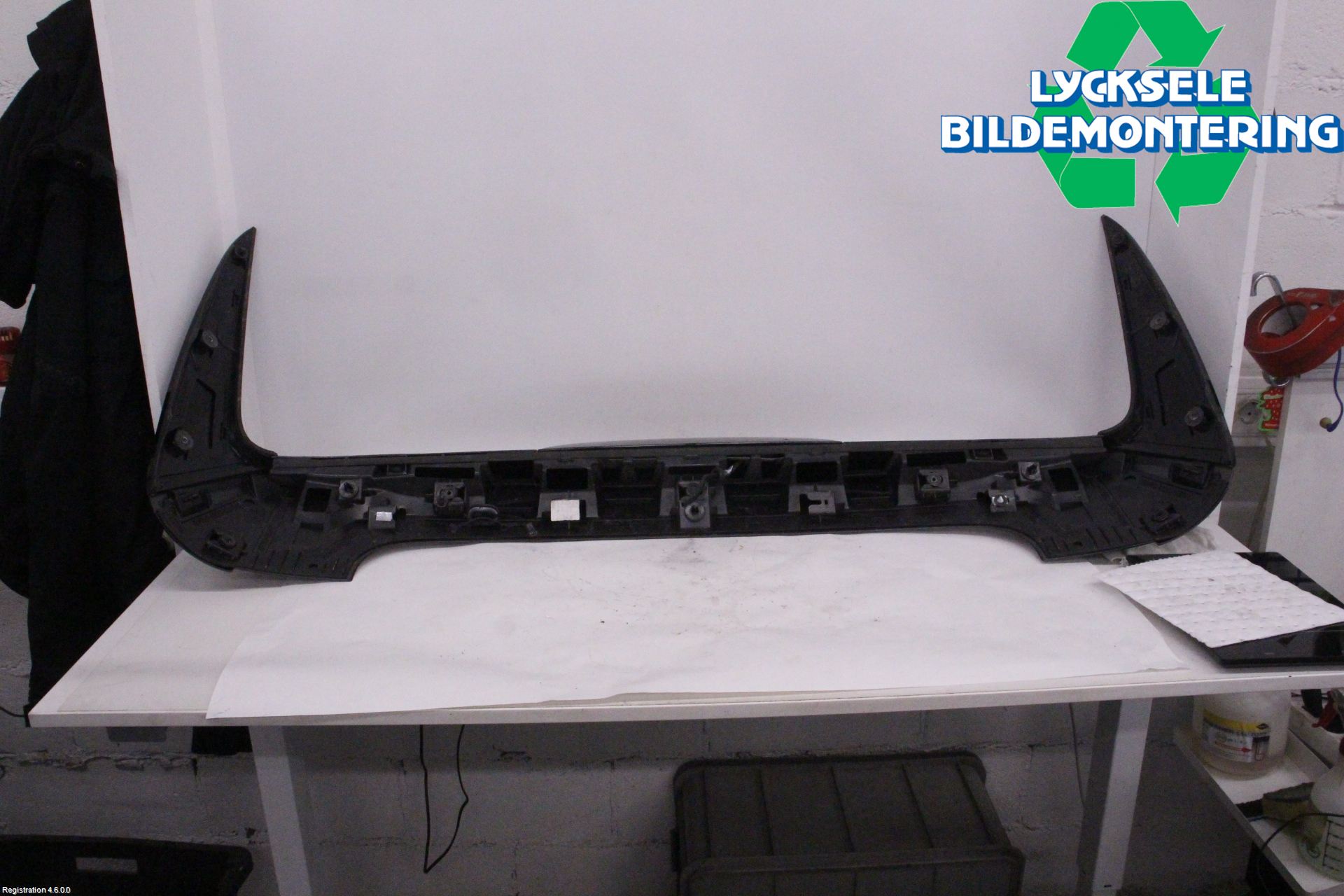 Ford KUGA/KUGA PHEZ/FHEV 20- Spoiler Baklucka