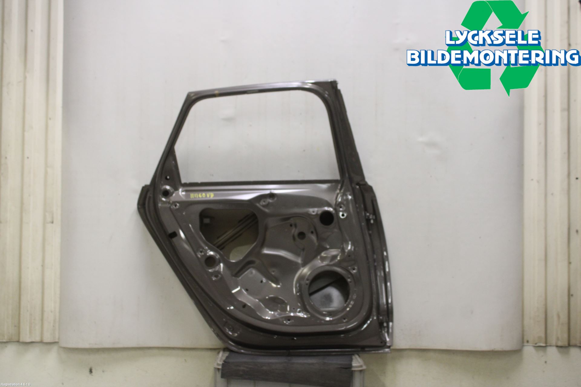 Audi A6 ALLROAD 12-18 Dörr Bak Vänster