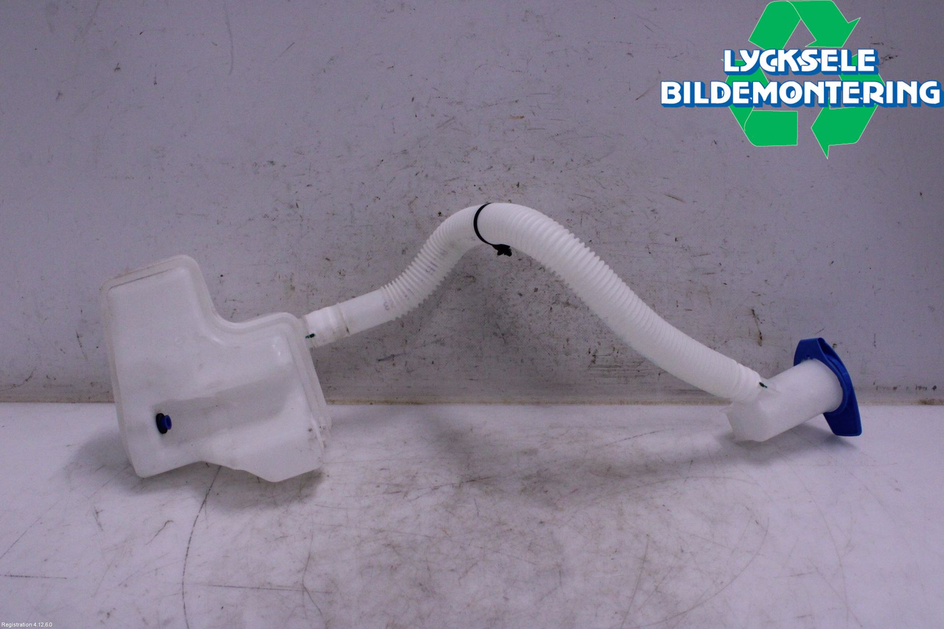Volkswagen VW UP! / E-UP! Spolartank Vindruta