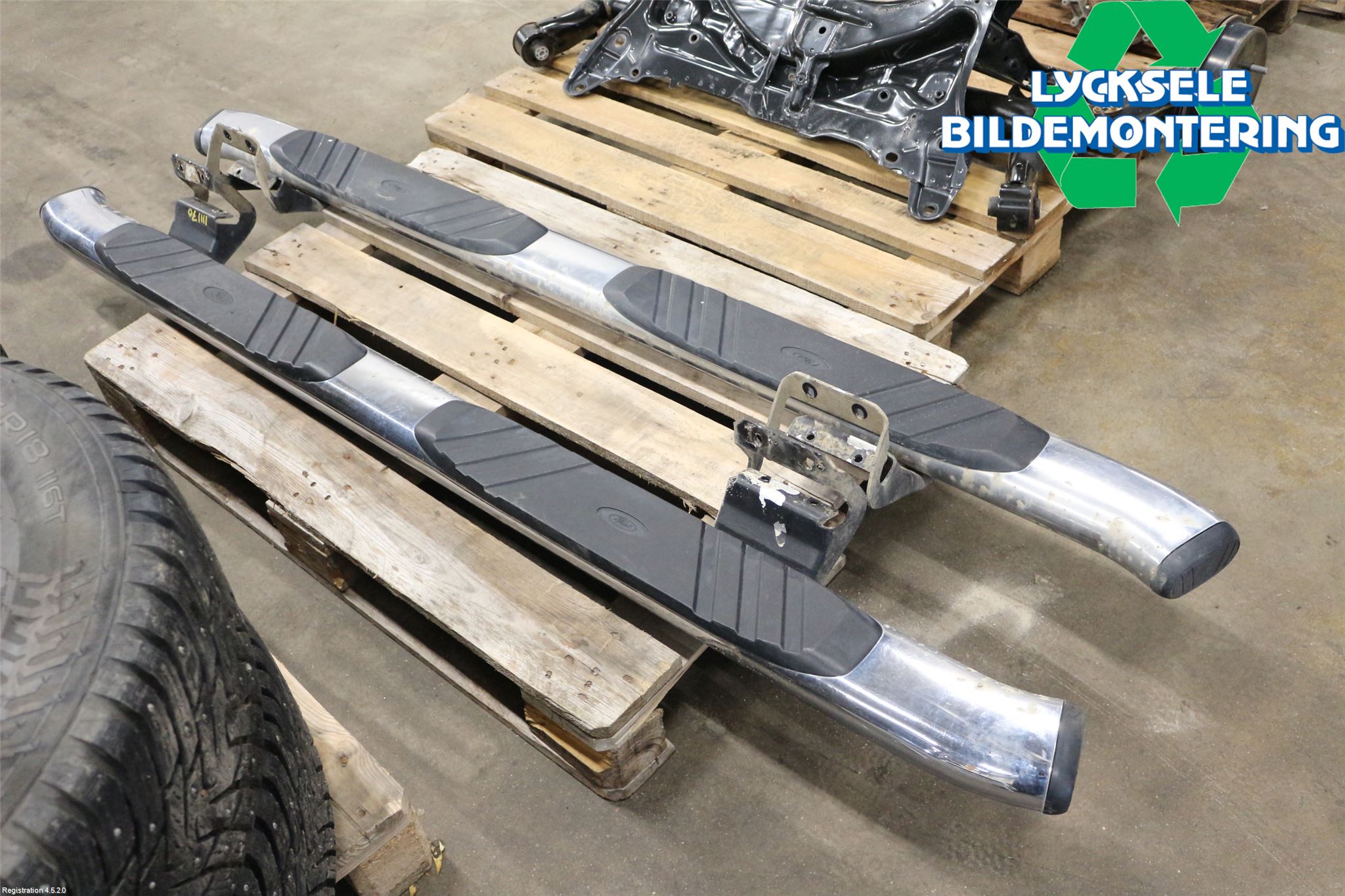 Ford TRUCK F150 Fotsteg