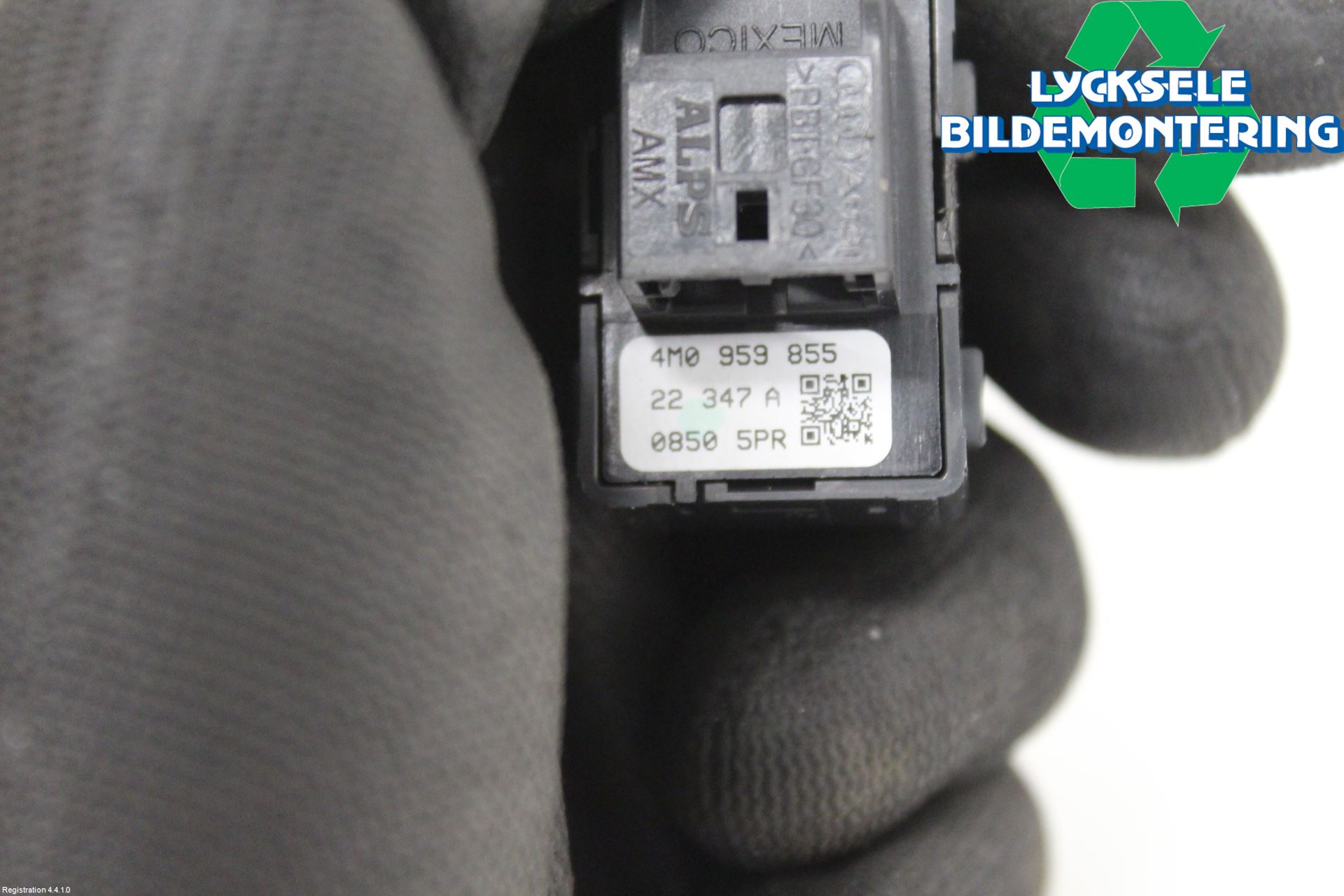 Audi A4/S4 B9 20- Strömställare Elhiss