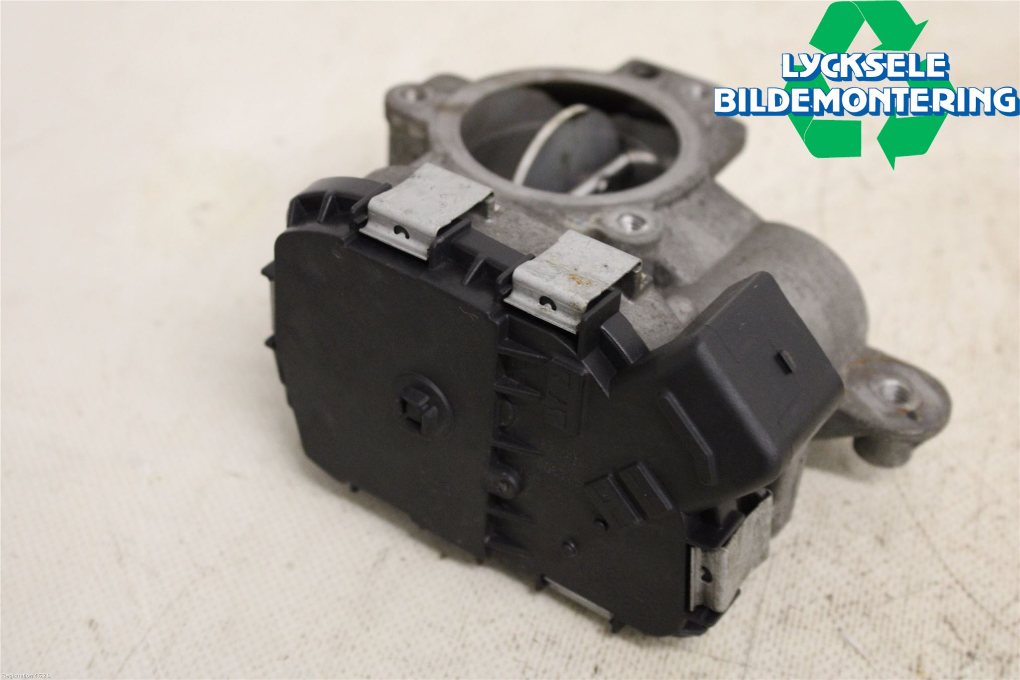 Skoda FABIA 15-21 Injspjällhus