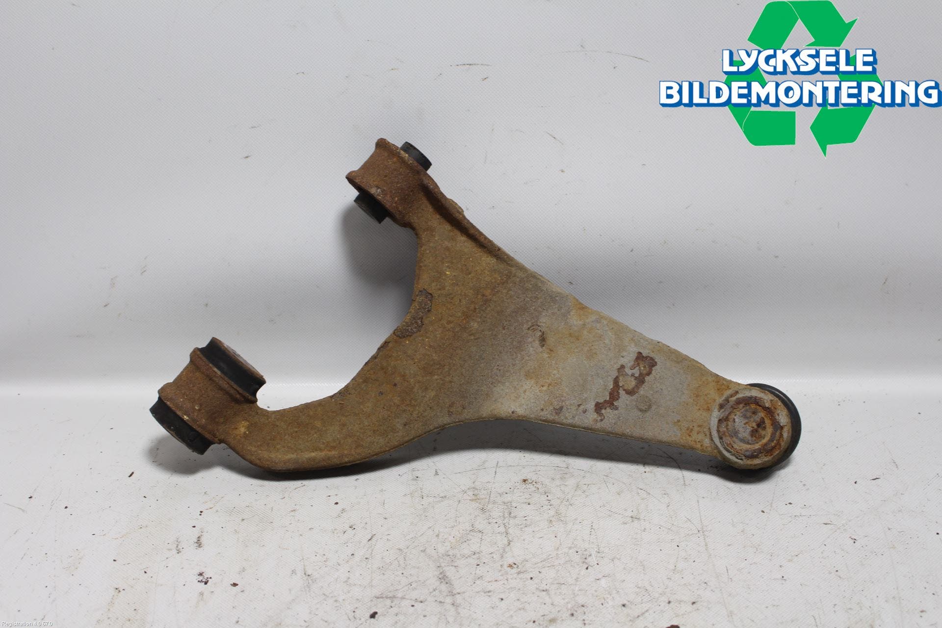 Subaru OUTBACK 15-20 Bärarm Bak Höger