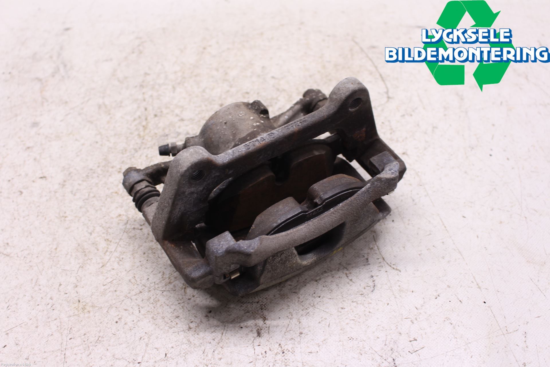 Skoda SUPERB 16-24 Bromsok Fram Vänster