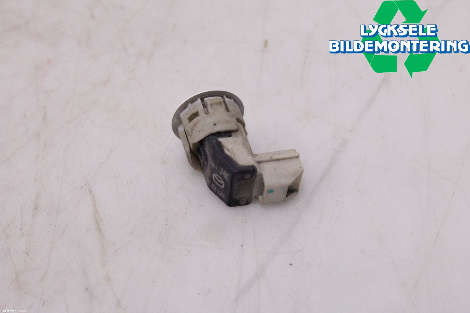 Mazda CX-3 Parkeringshjälp Backsensor