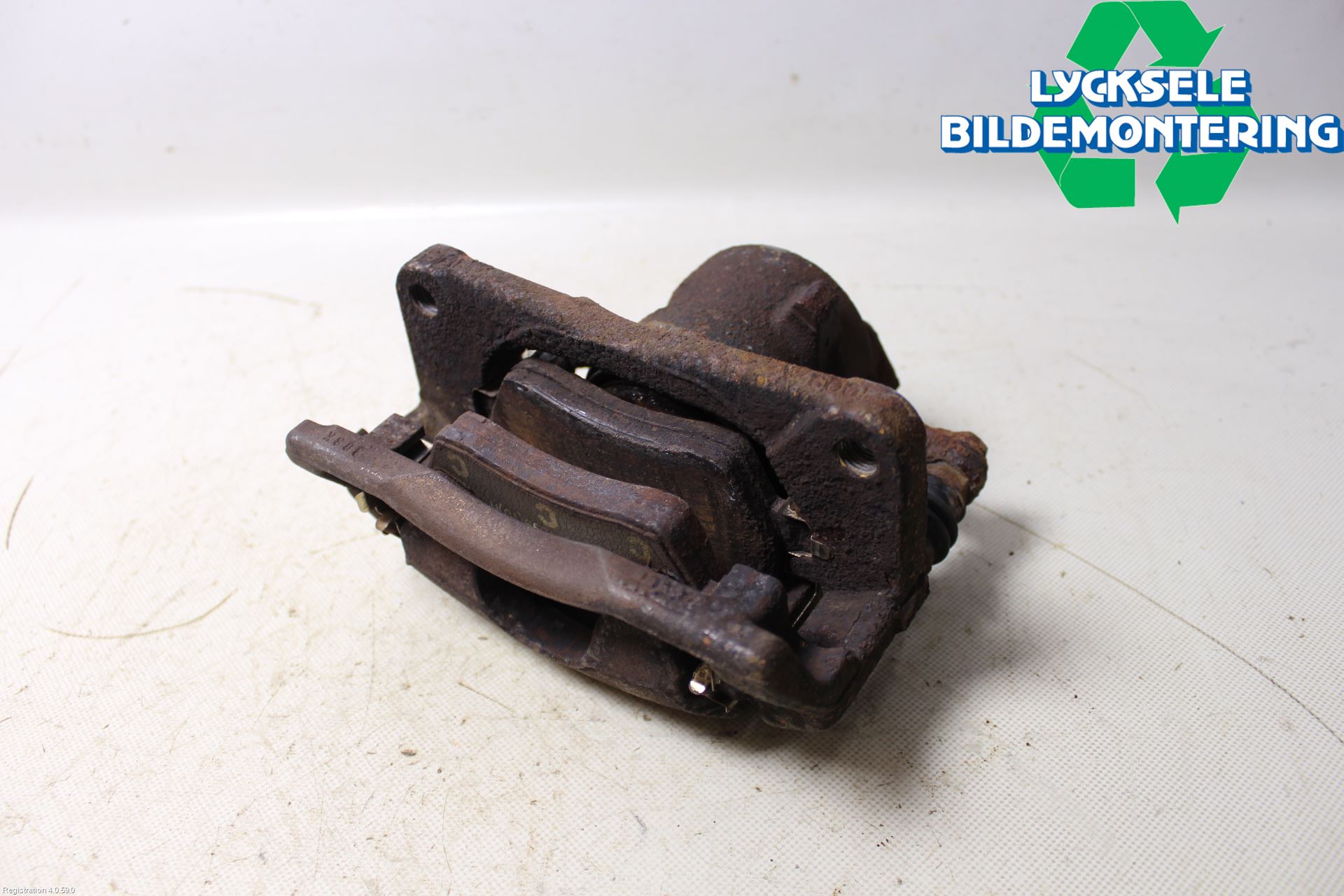 Suzuki SWIFT 05-10 Bromsok Fram Vänster