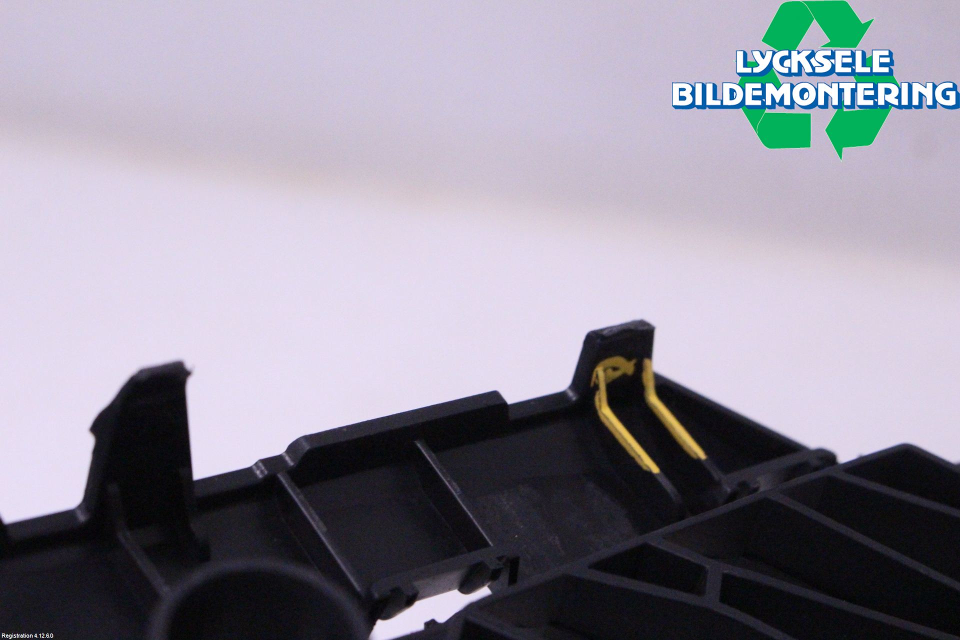 Seat LEON 13-20 Grill-Galler