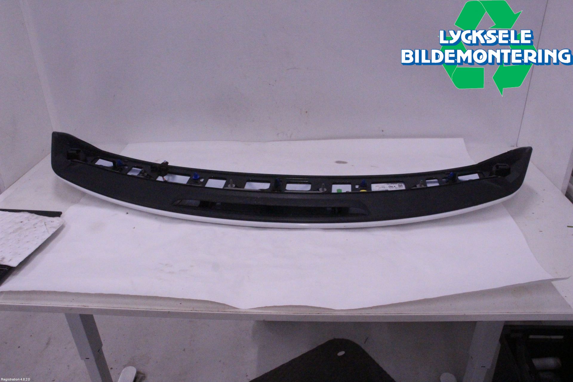 Audi A6 F2/C8 19- Spoiler Baklucka