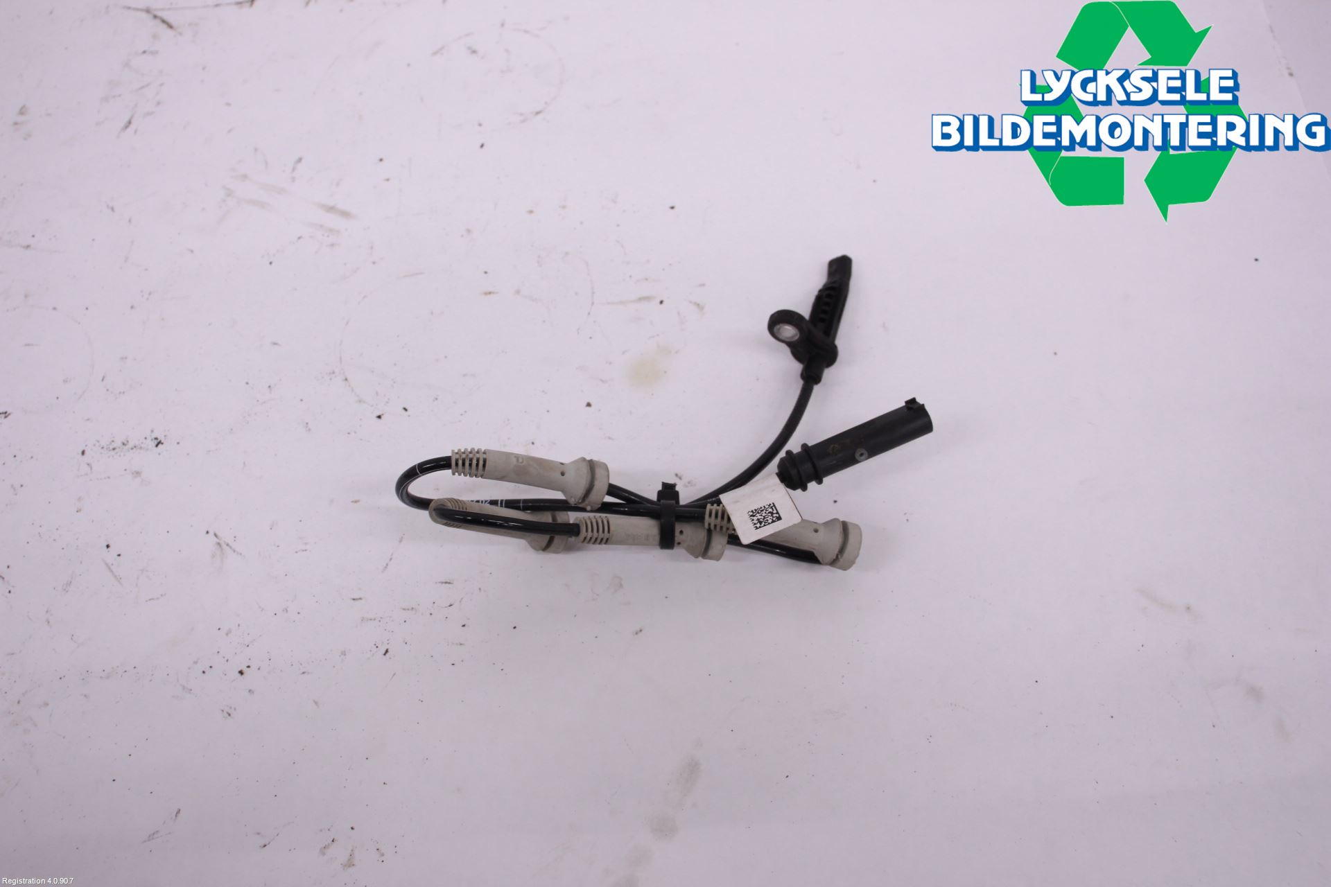 BMW 5 G30/G31/F90 17-23 Abs Sensor