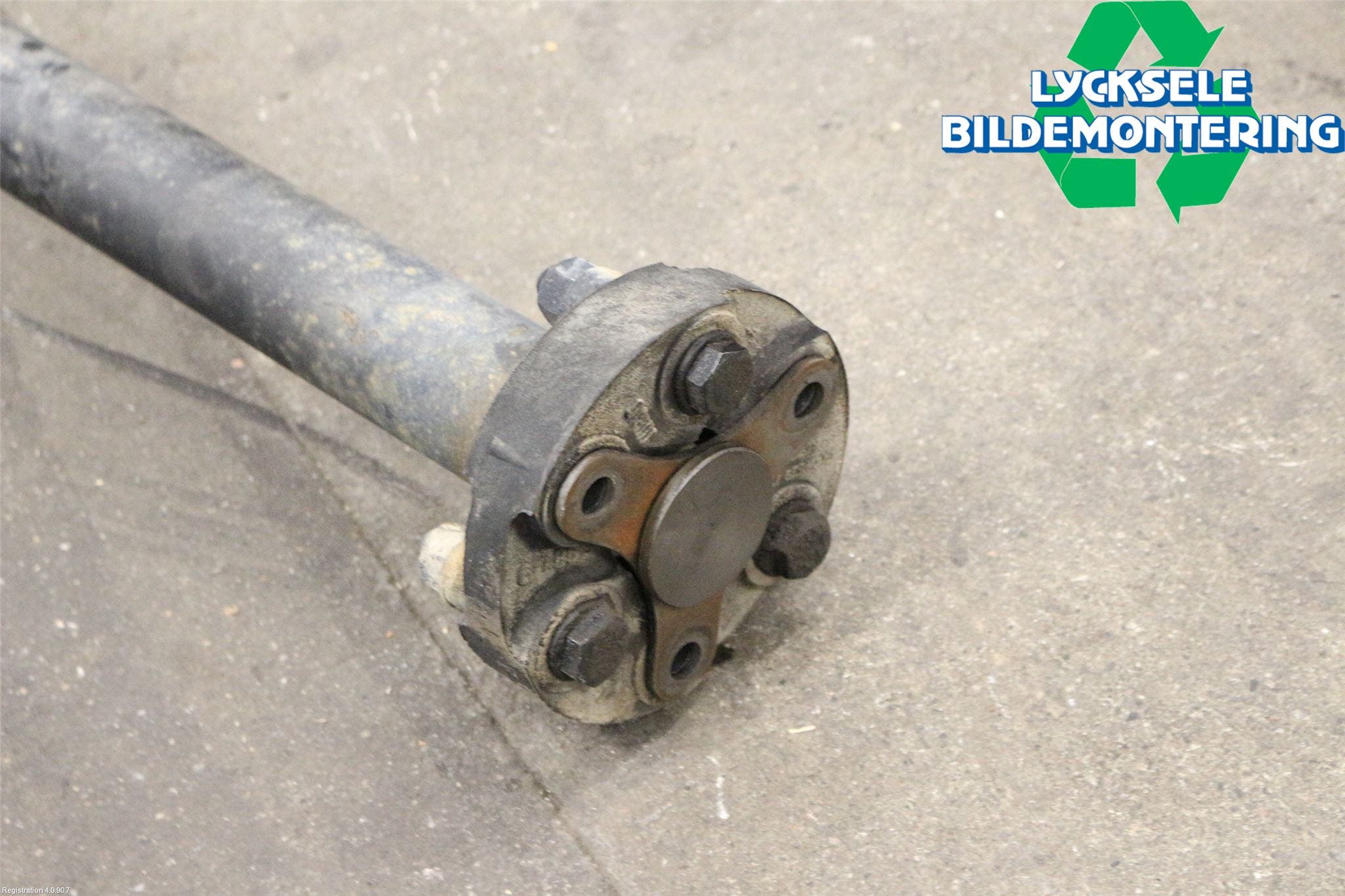 Volvo 940 91-98 Mellanaxel Komp