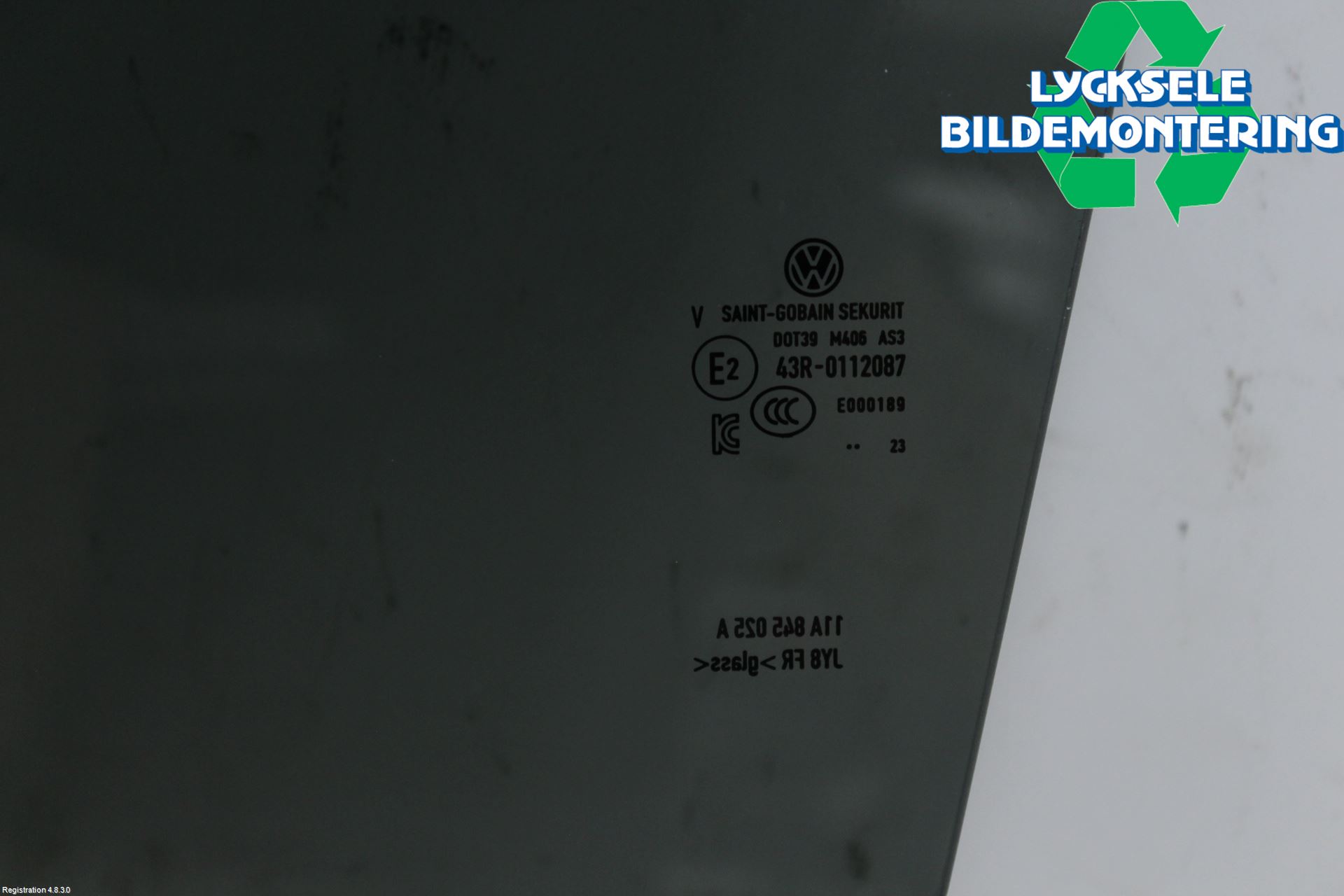 Volkswagen VW ID.4 21- Dörruta Bak Vänster