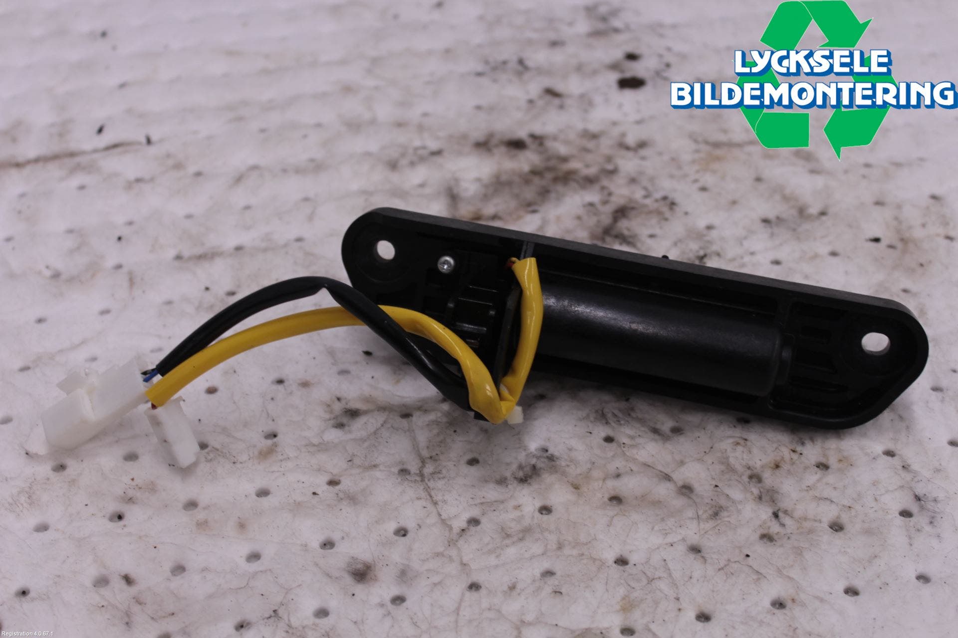 Mitsubishi OUTLANDER 07-12 Bakluckehandtag