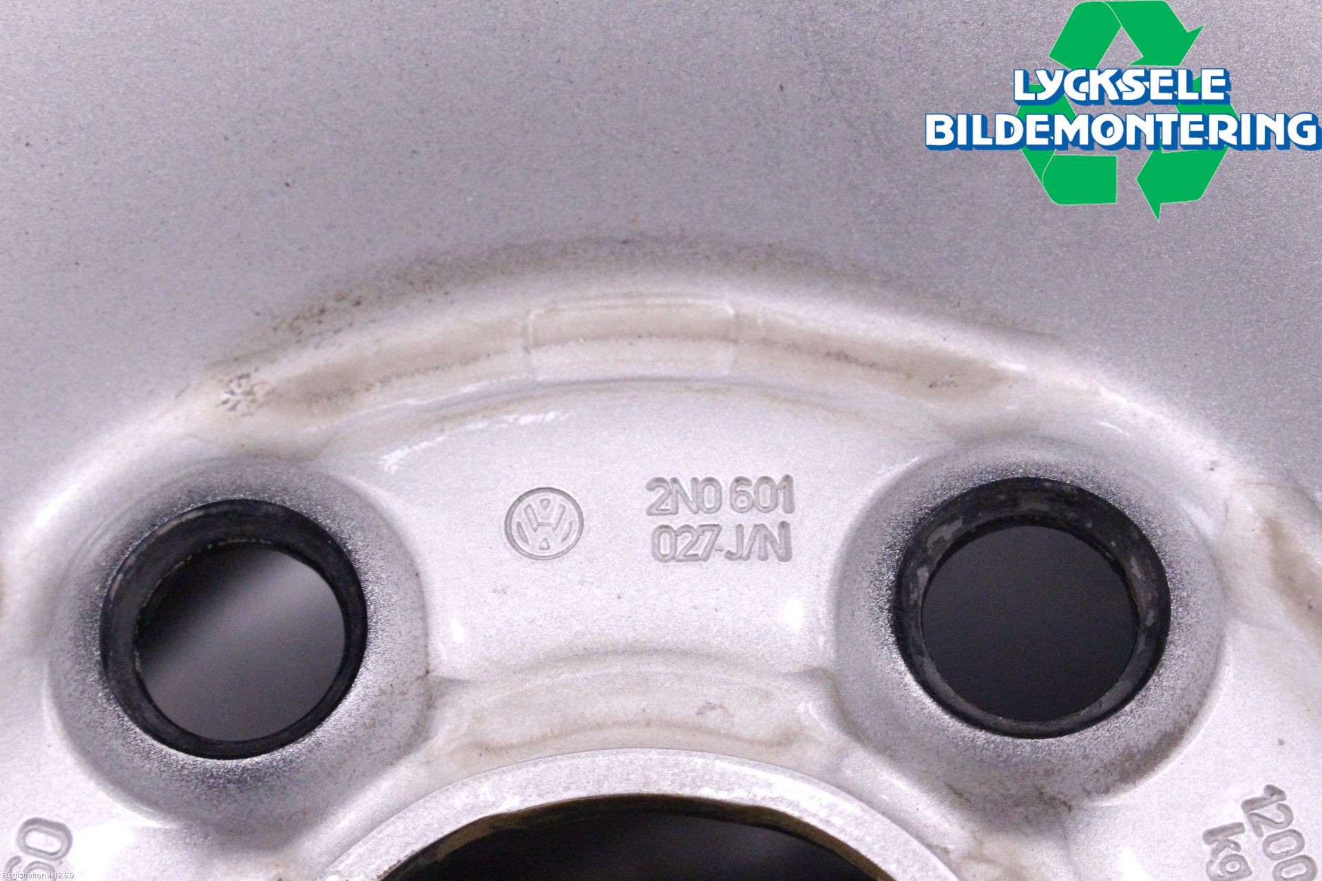 Volkswagen VW CRAFTER II / E-CRAFTER 17- Sommardäck Plåtfälg 4St