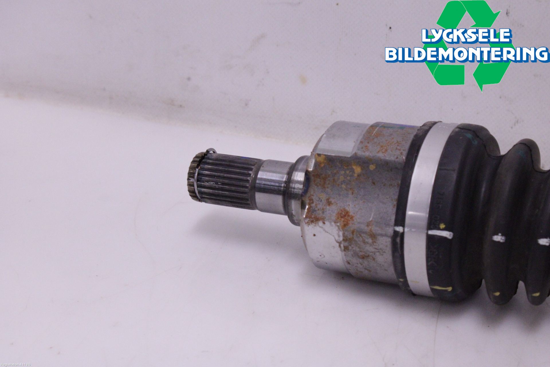 Hyundai i10 LA 20- Drivaxel Fram Vänster