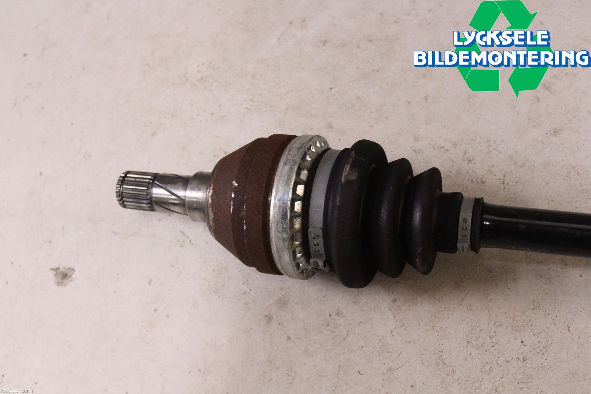 Opel ASTRA J 10-15 Drivaxel Fram Höger