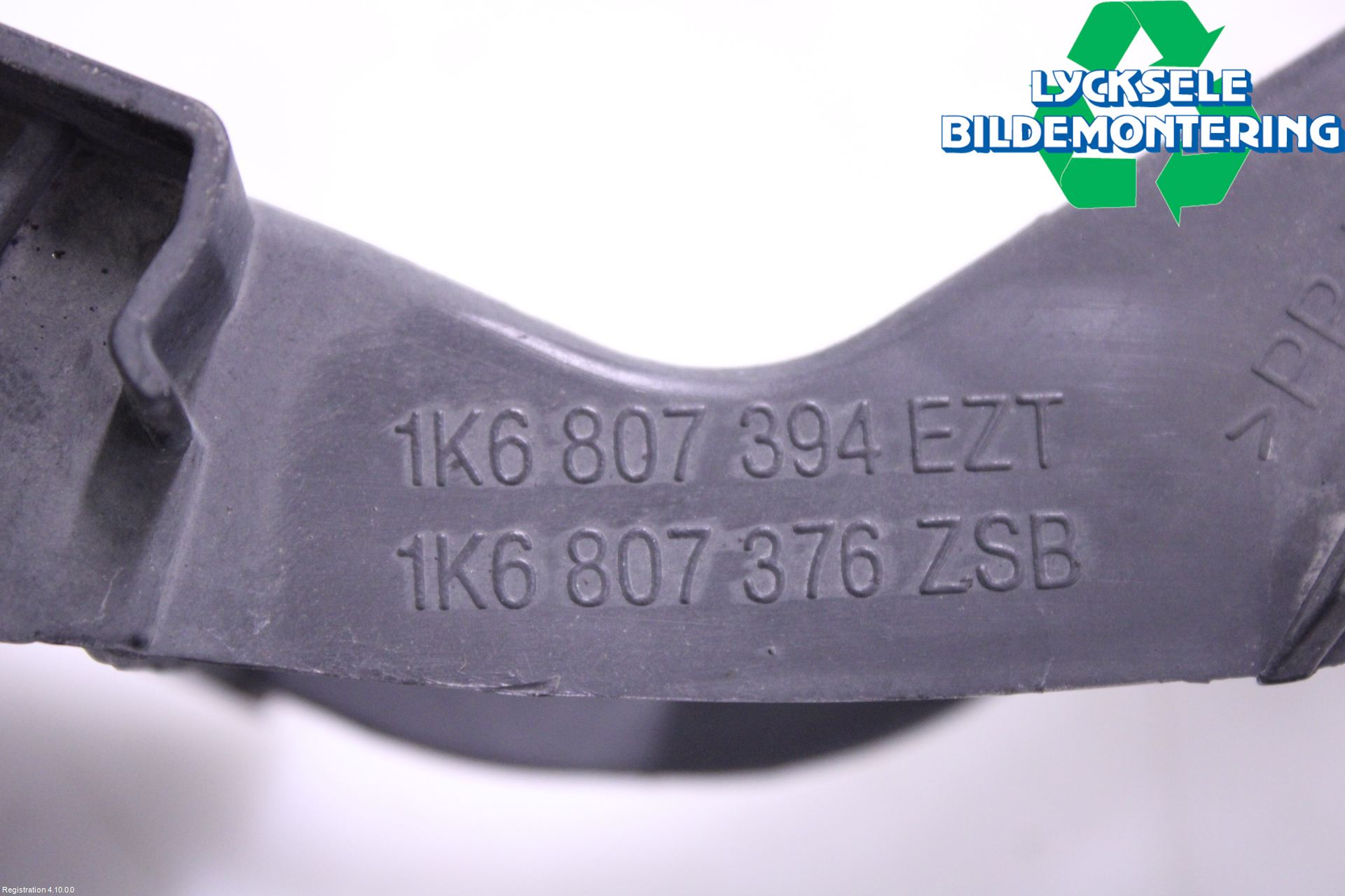 Volkswagen VW GOLF V 04-09 Stötfångarfäste Bak Hö