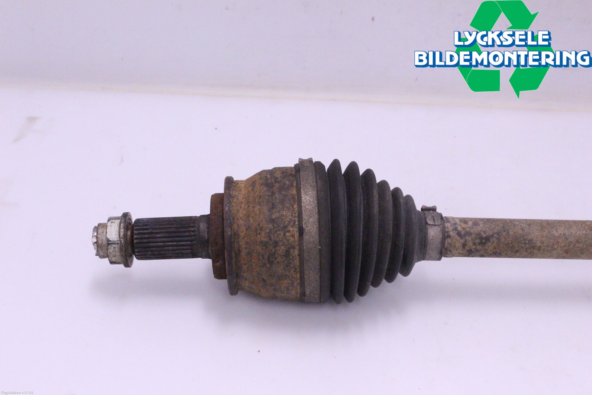 Suzuki GRAND VITARA II 06-14 Drivaxel Bak Vänster