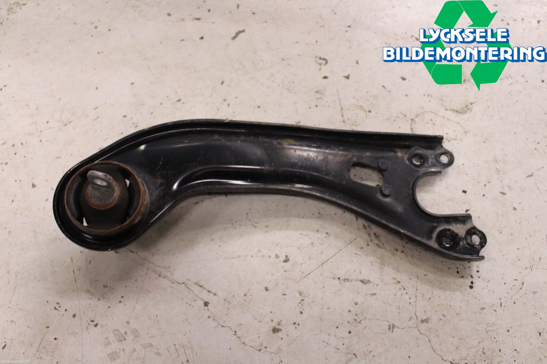 Hyundai i40 16-18 Bärarm Bak Höger