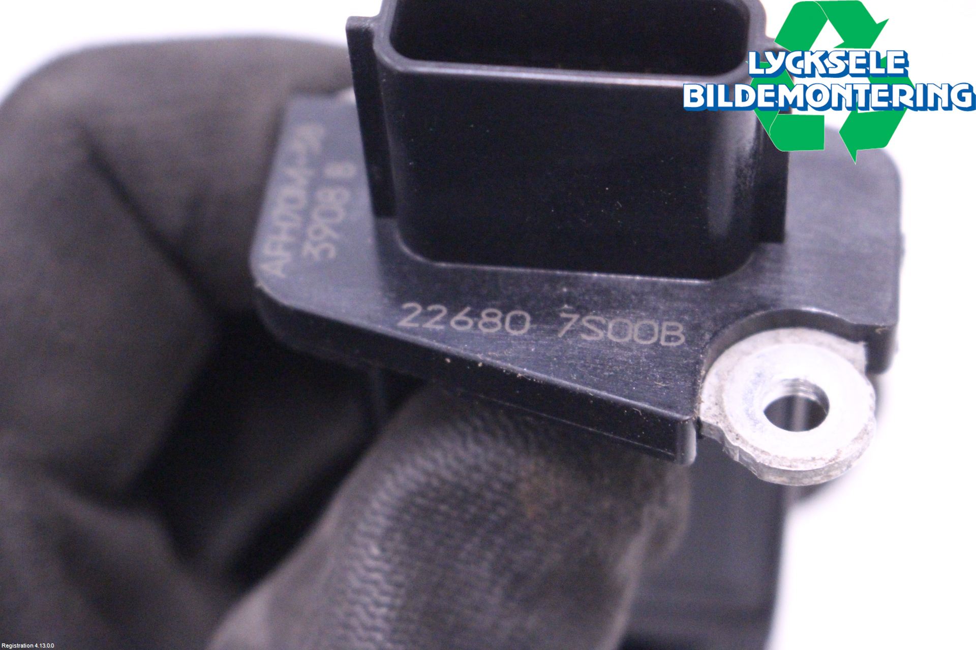 Nissan QASHQAI+2  10-14 Injluftmassamätare